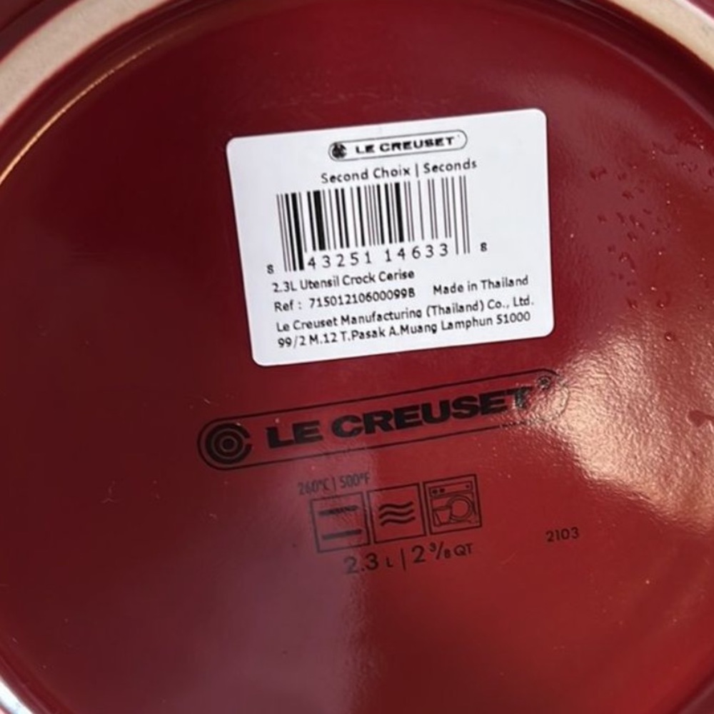 NWT Le Creuset 2.3 L Large Utensil Crock Cerise - Picture 7 of 10
